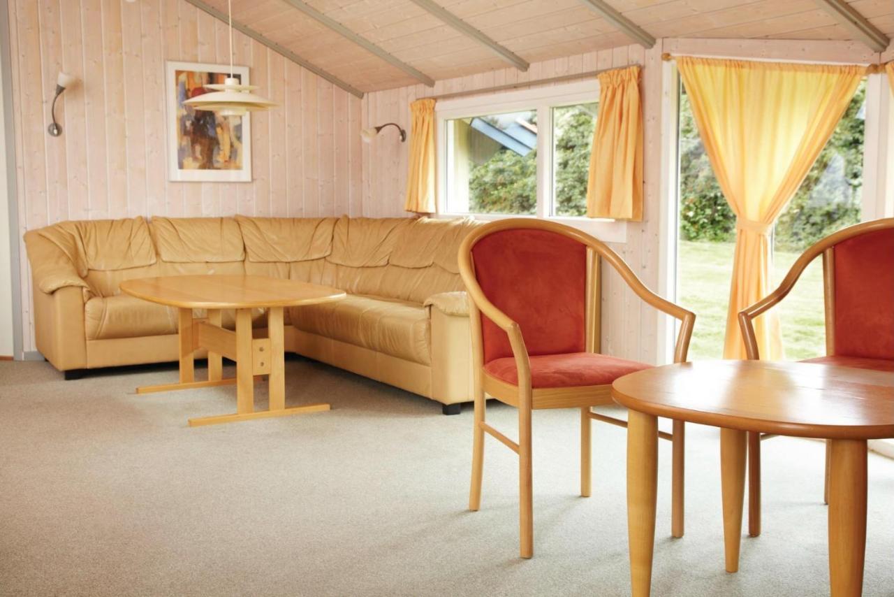 Villa Kranich Poolferienhaus à Hohendorf  Extérieur photo