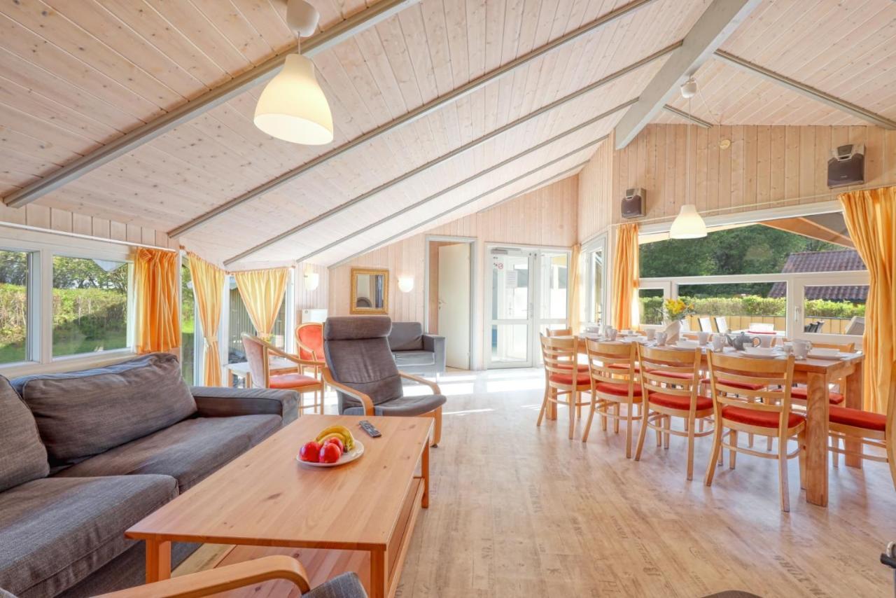 Villa Kranich Poolferienhaus à Hohendorf  Extérieur photo