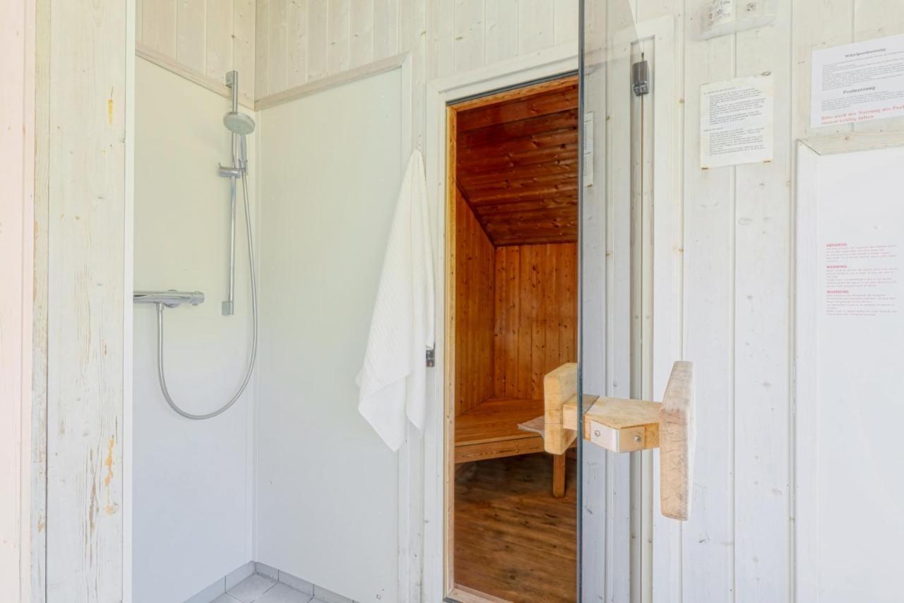 Villa Kranich Poolferienhaus à Hohendorf  Extérieur photo